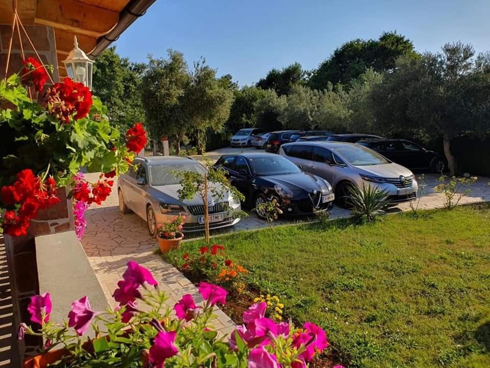 Villa Nikolina Medulin Exterior foto